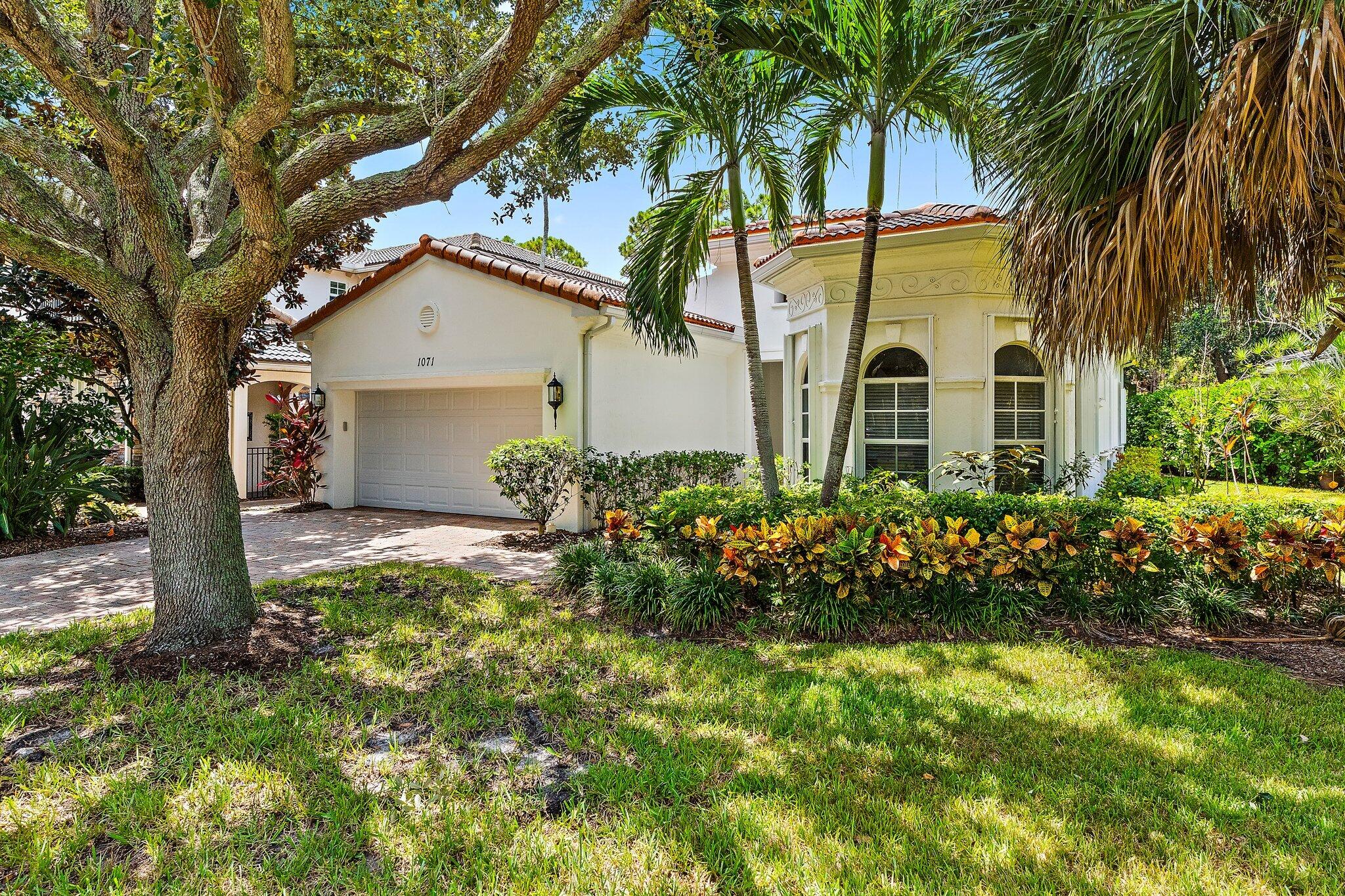 Palm Beach Gardens photo 2