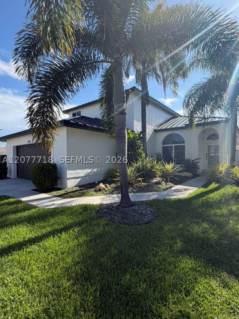 Pembroke Pines photo 1