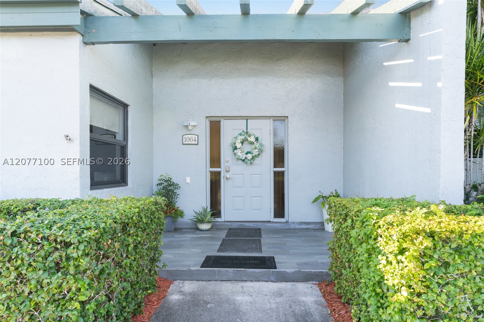 Pembroke Pines photo 2