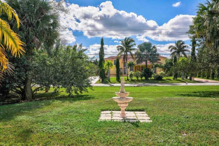 Palm Beach Gardens photo 5