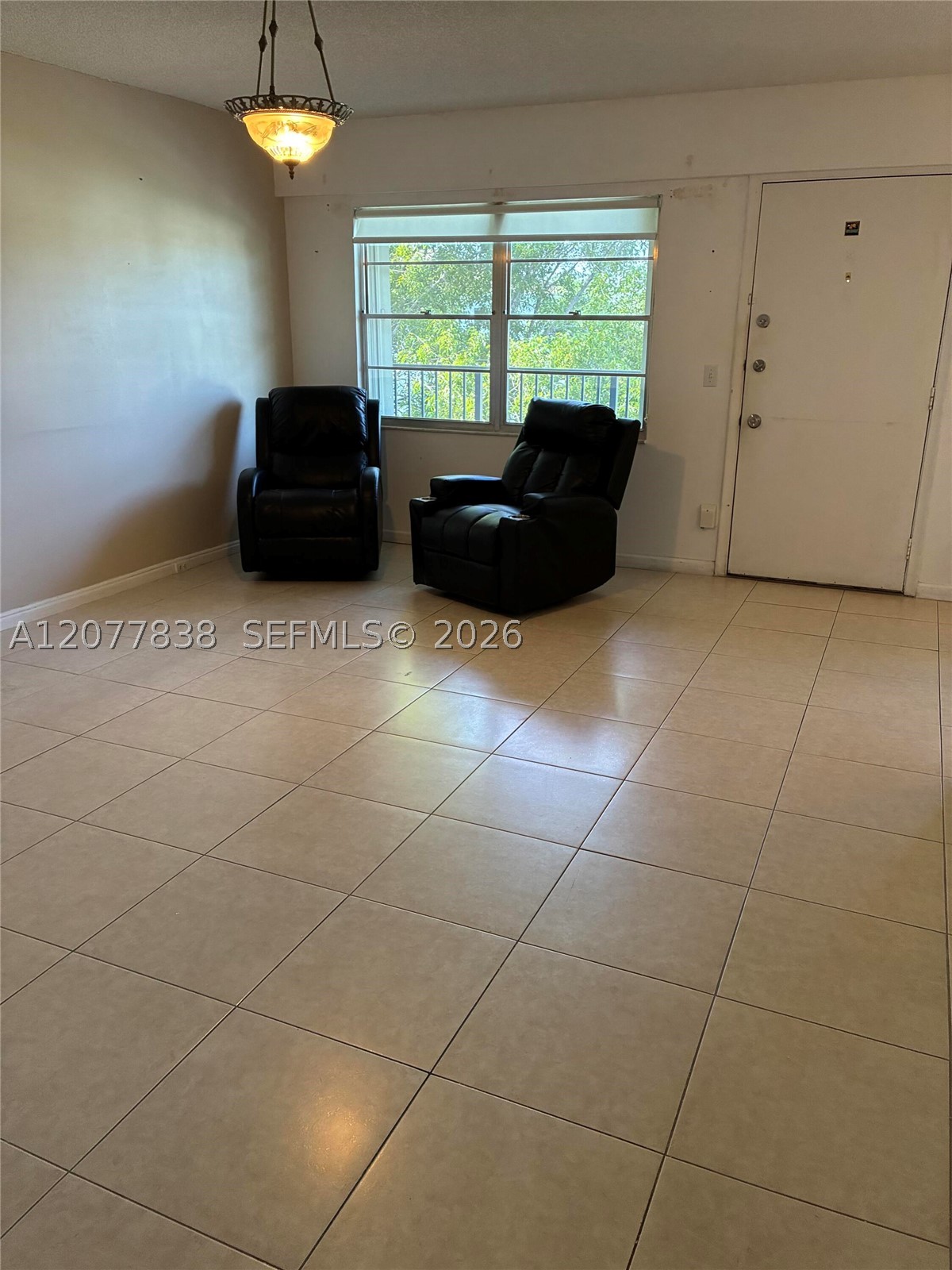 Pembroke Pines photo 2