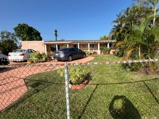 Miami Gardens photo 1