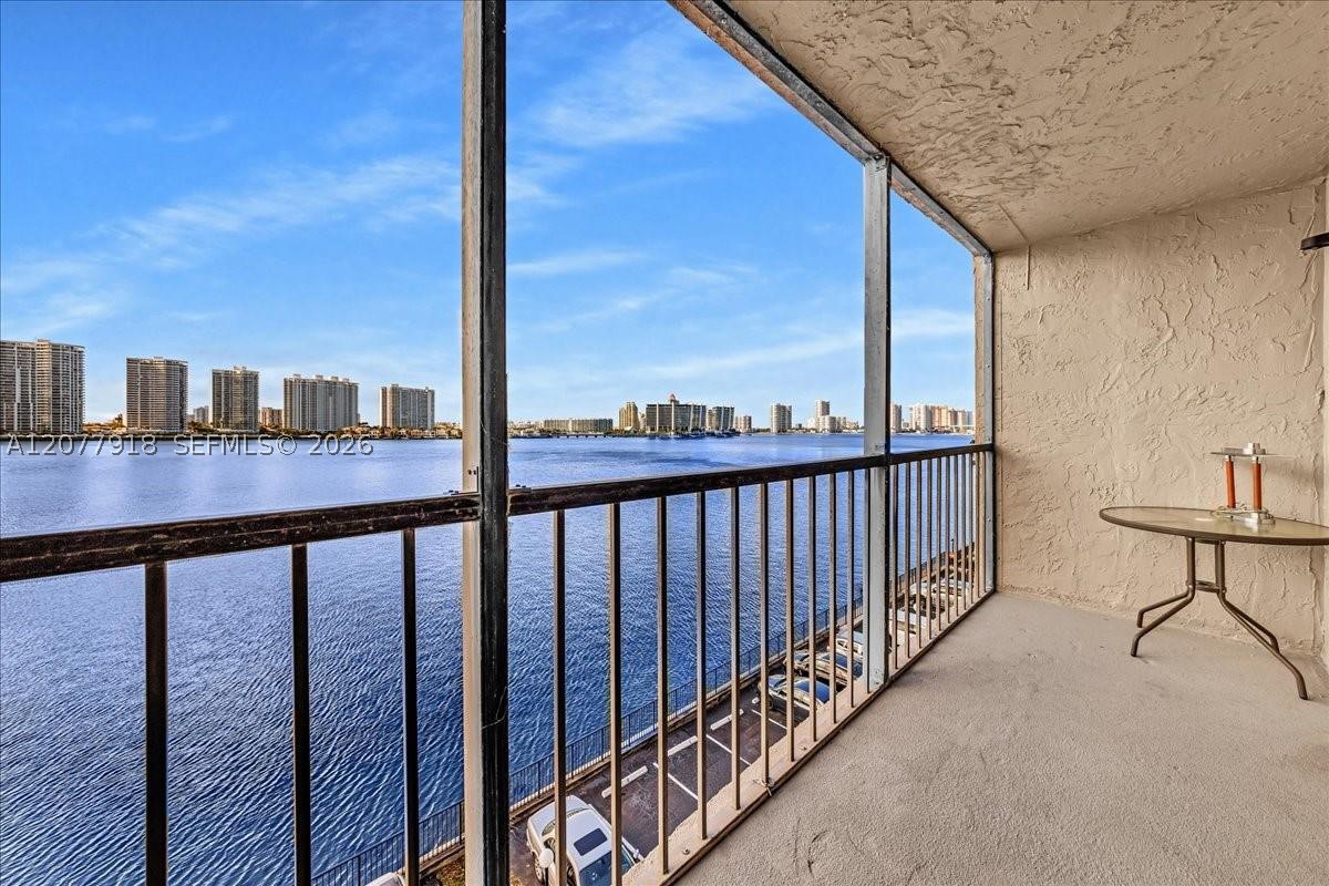 Sunny Isles Beach photo 1
