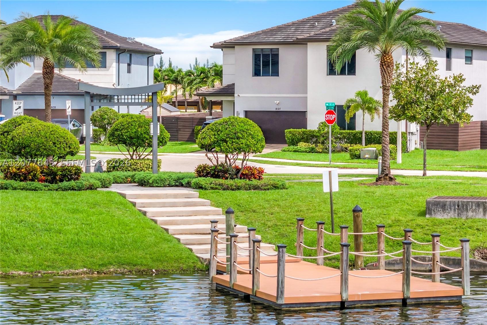 Miami Lakes photo 2