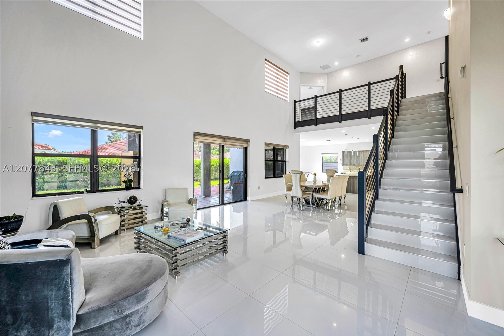 Miami Lakes photo 4