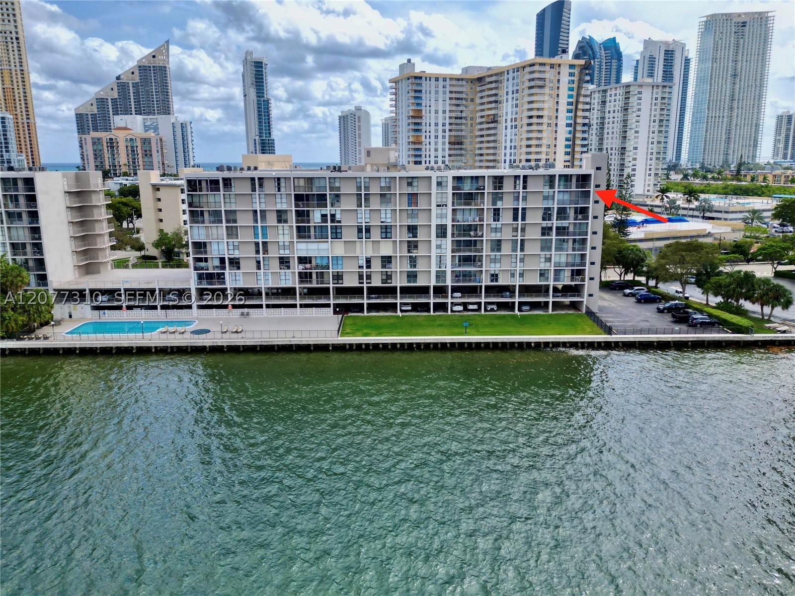 Sunny Isles Beach photo 2