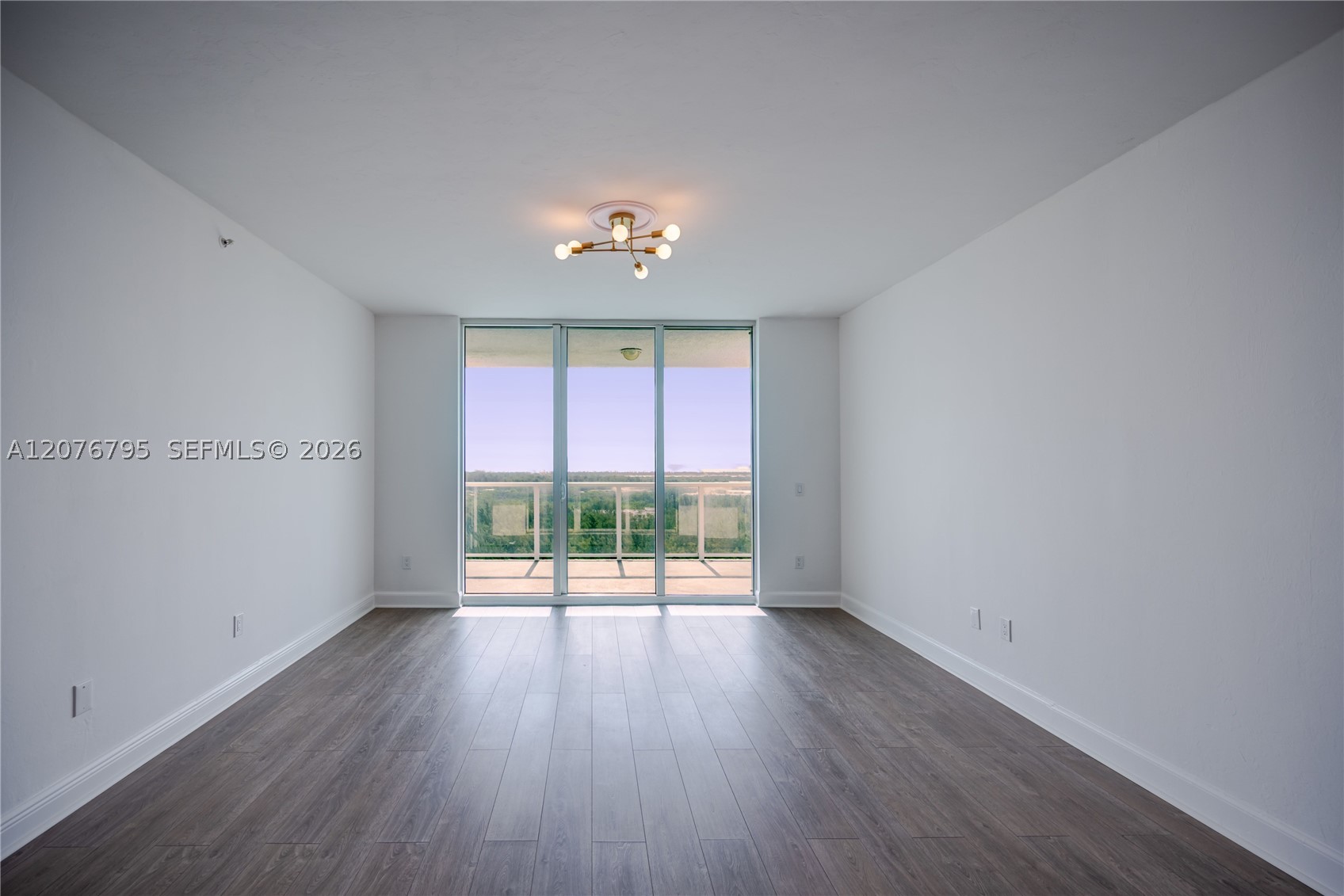 North Miami photo 3