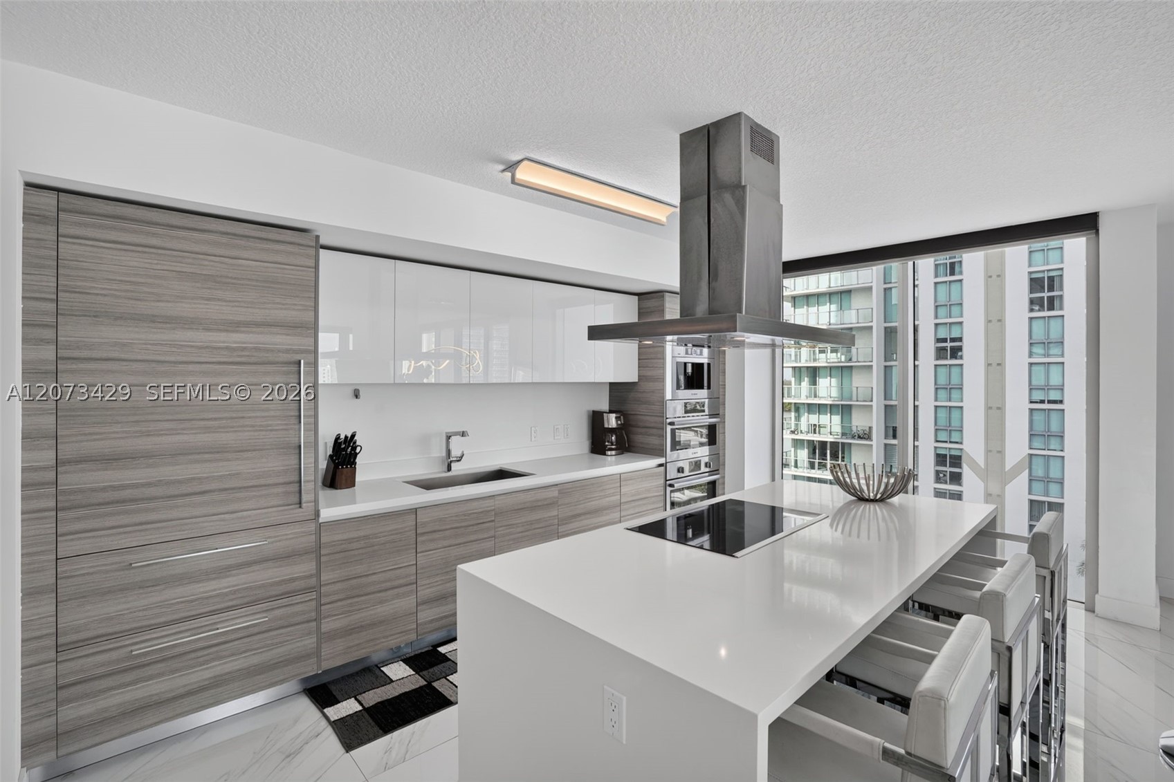Sunny Isles Beach photo 4