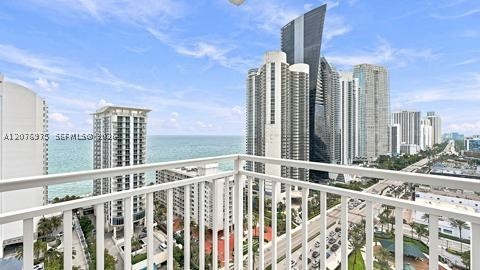 Sunny Isles Beach photo 4