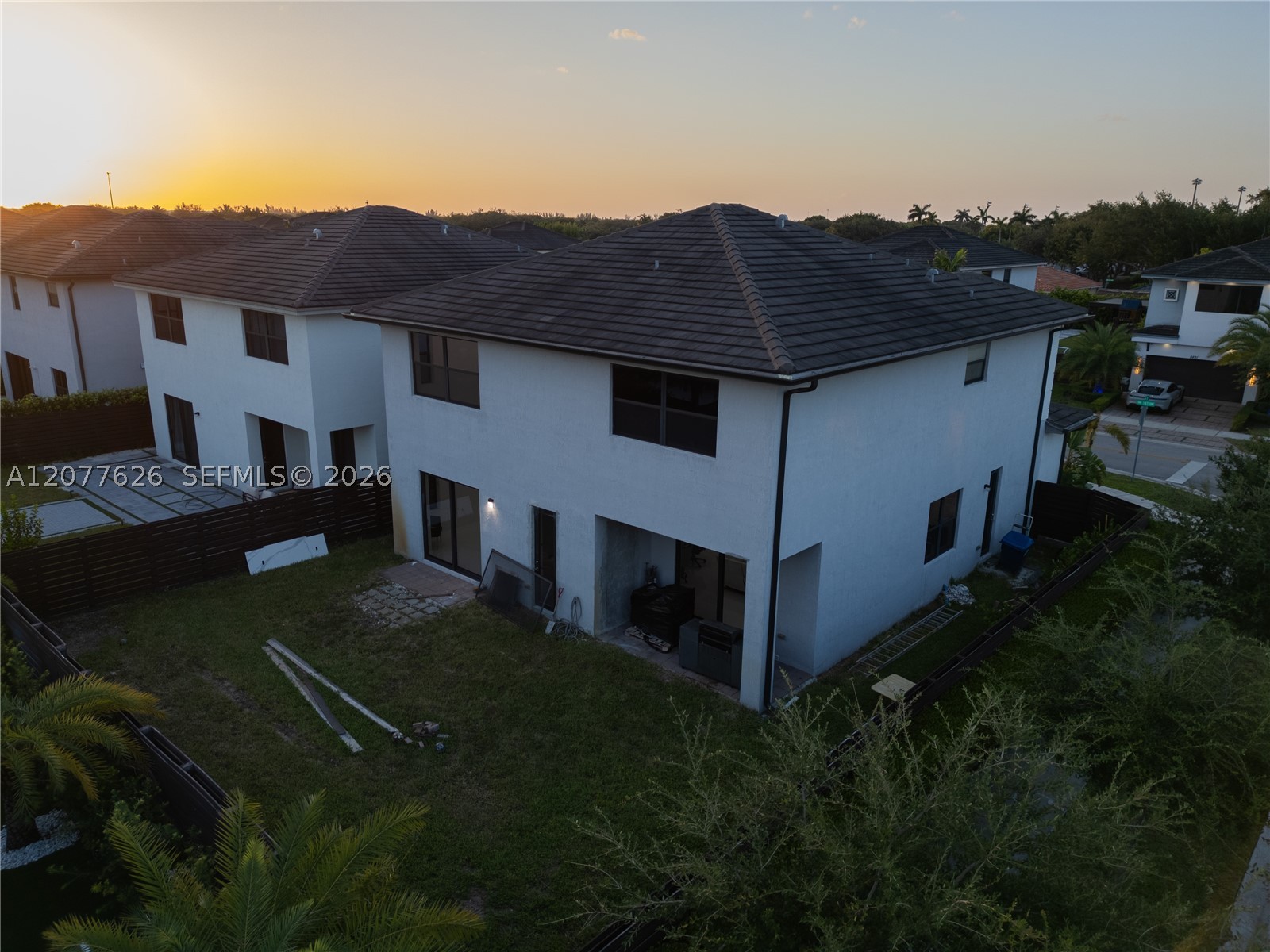 Miami Lakes photo 4