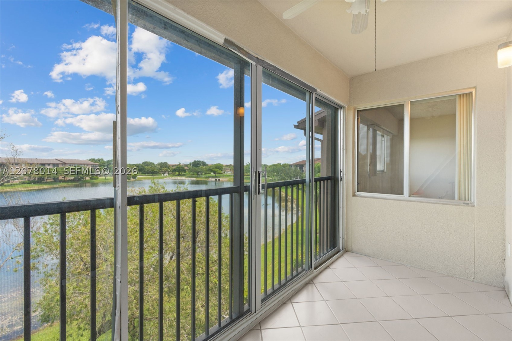Pembroke Pines photo 2