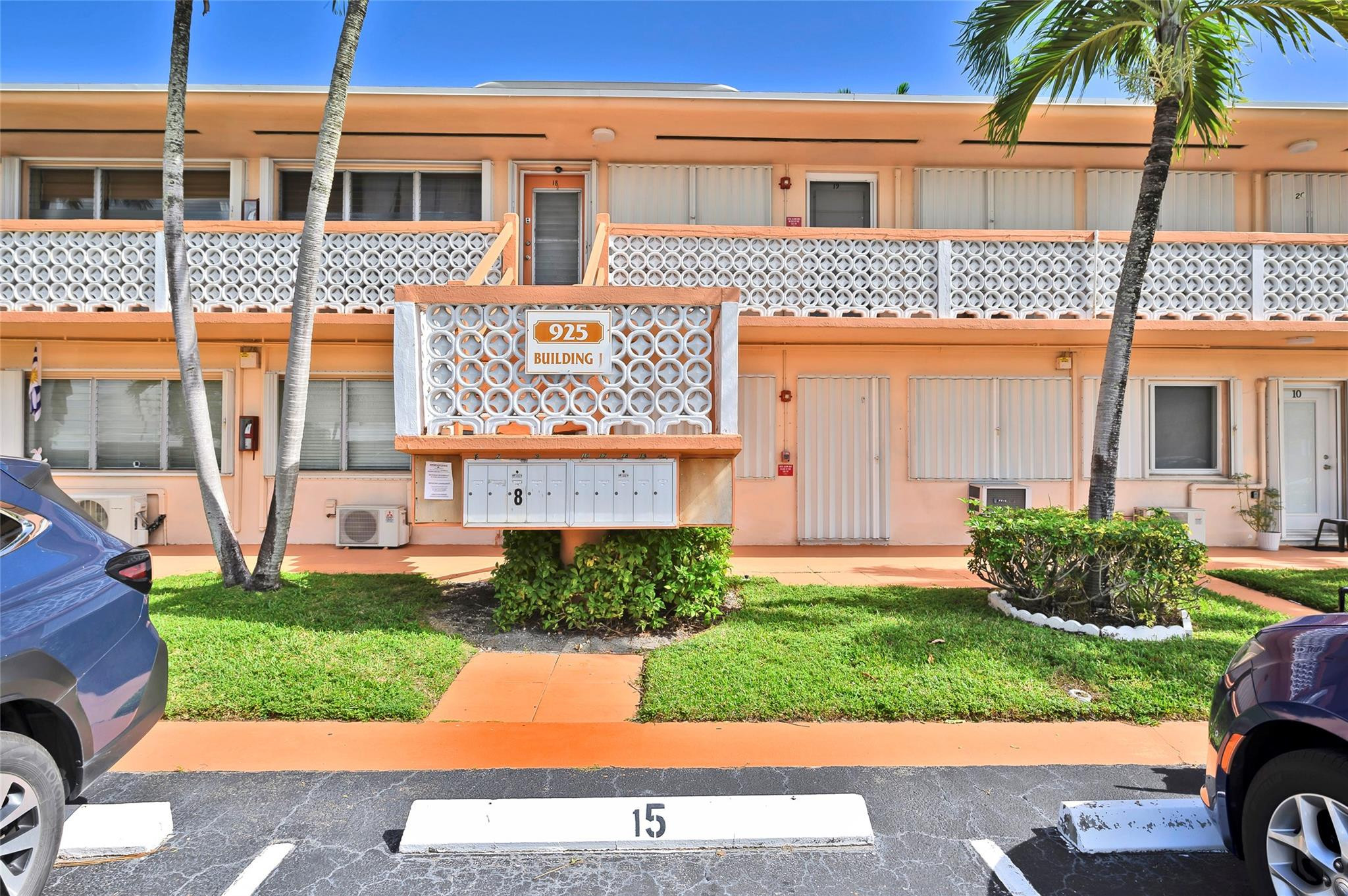 Hallandale Beach photo 5