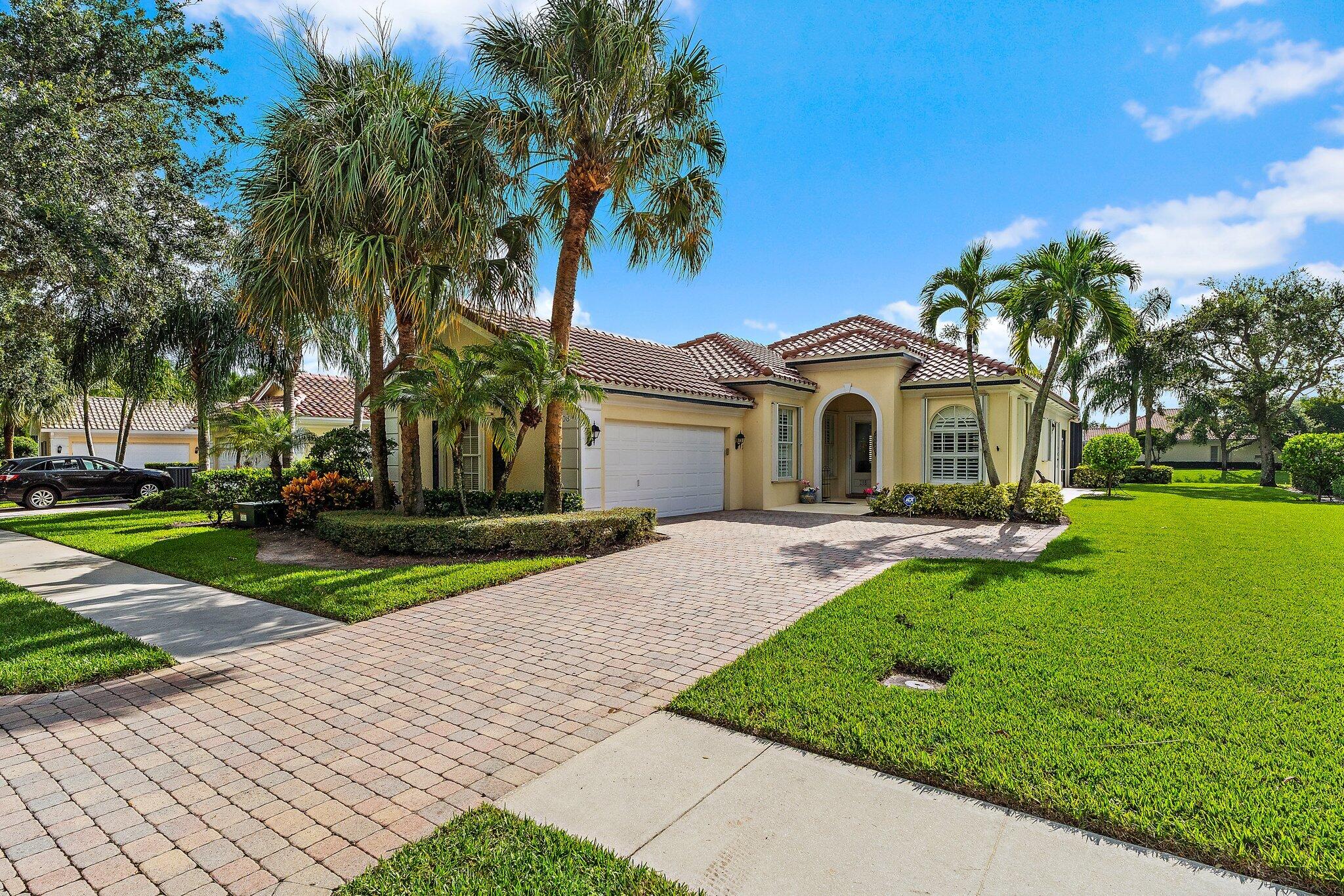 Palm Beach Gardens photo 1