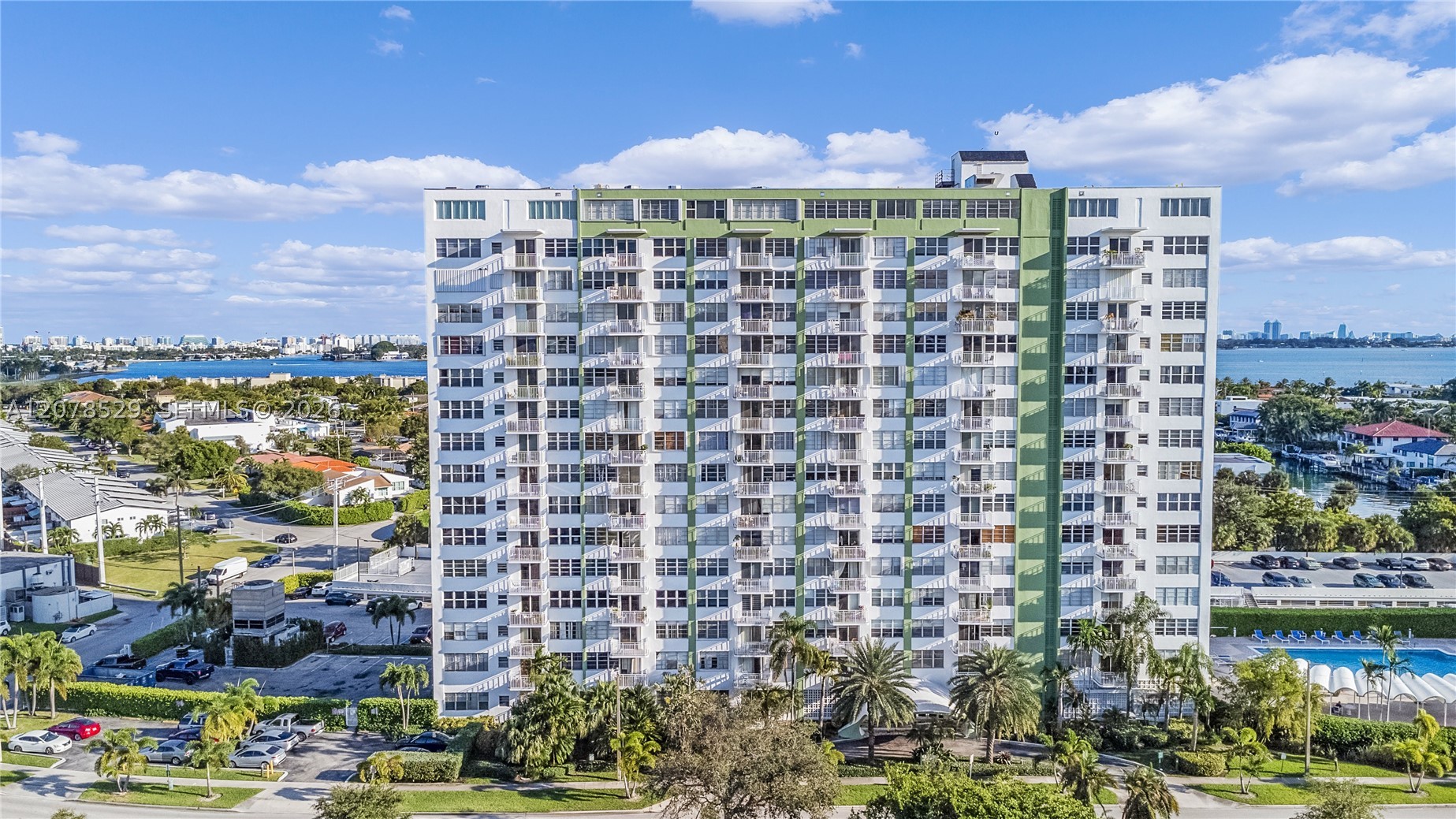 North Miami photo 3
