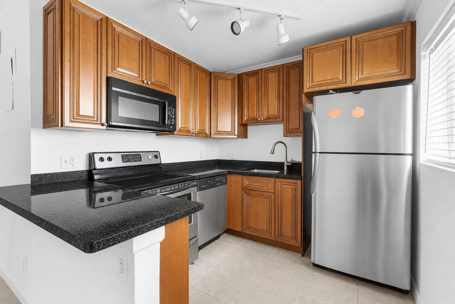 Wilton Manors photo 1