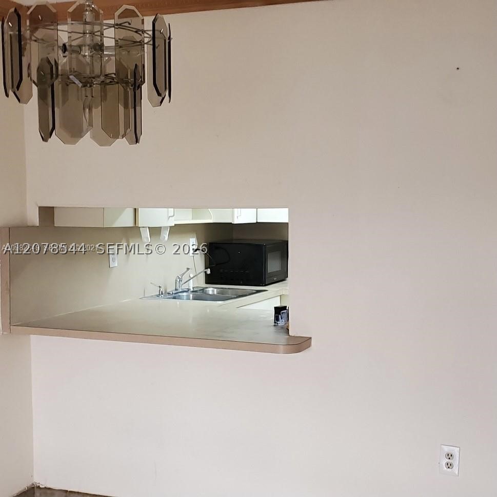 Hialeah photo 5