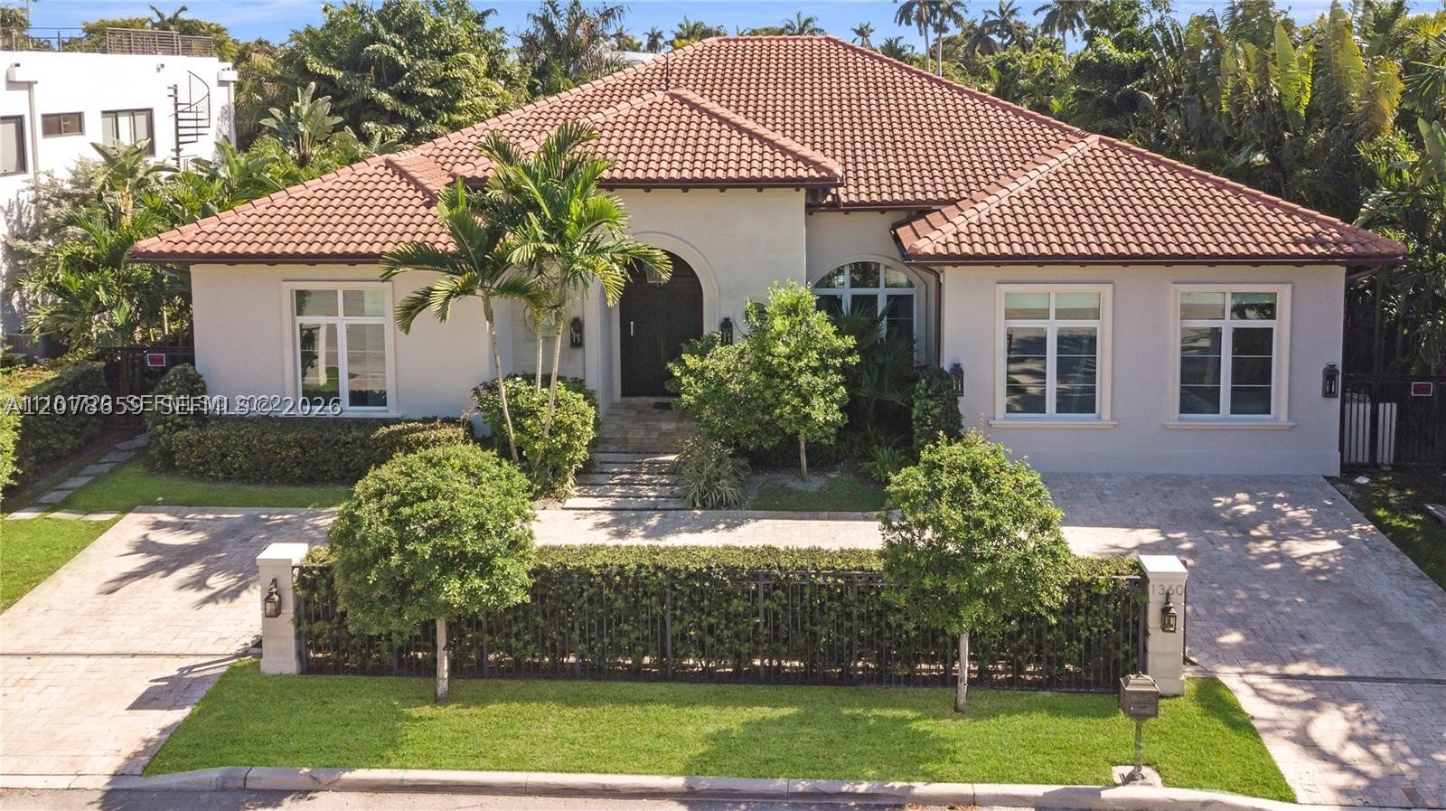 Bay Harbor Islands photo 2