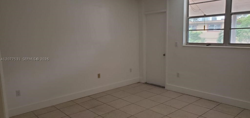 North Miami photo 4