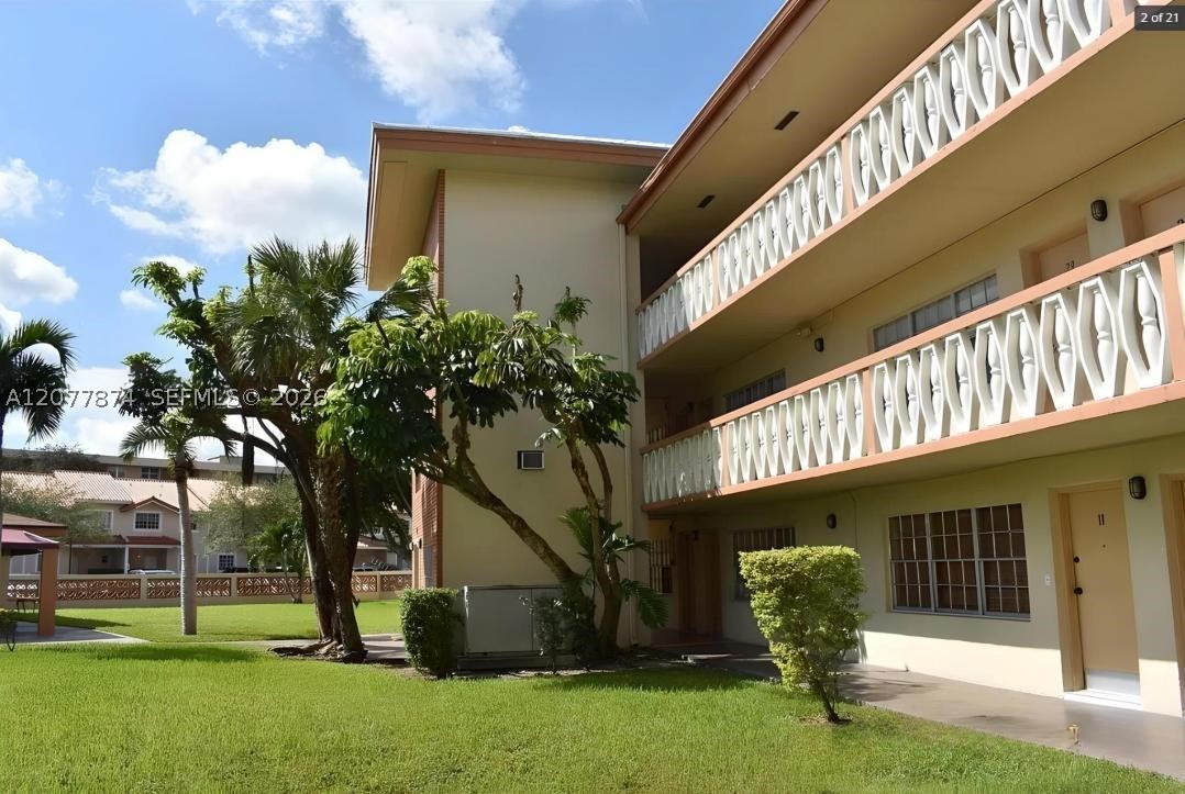 North Miami photo 2