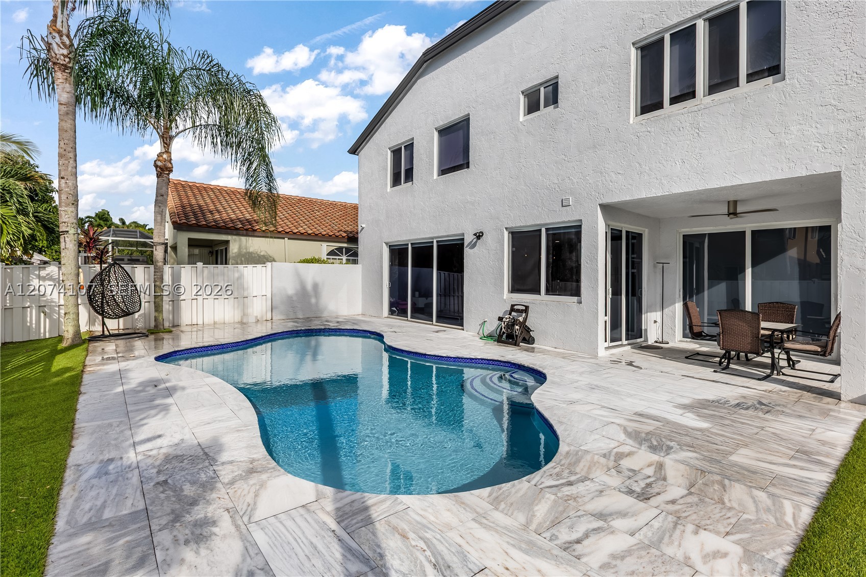 Pembroke Pines photo 5