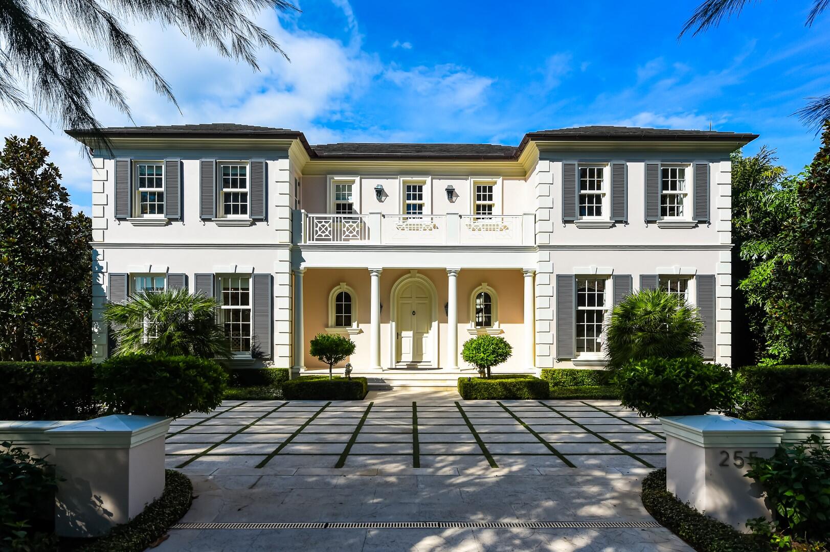 Palm Beach photo 2