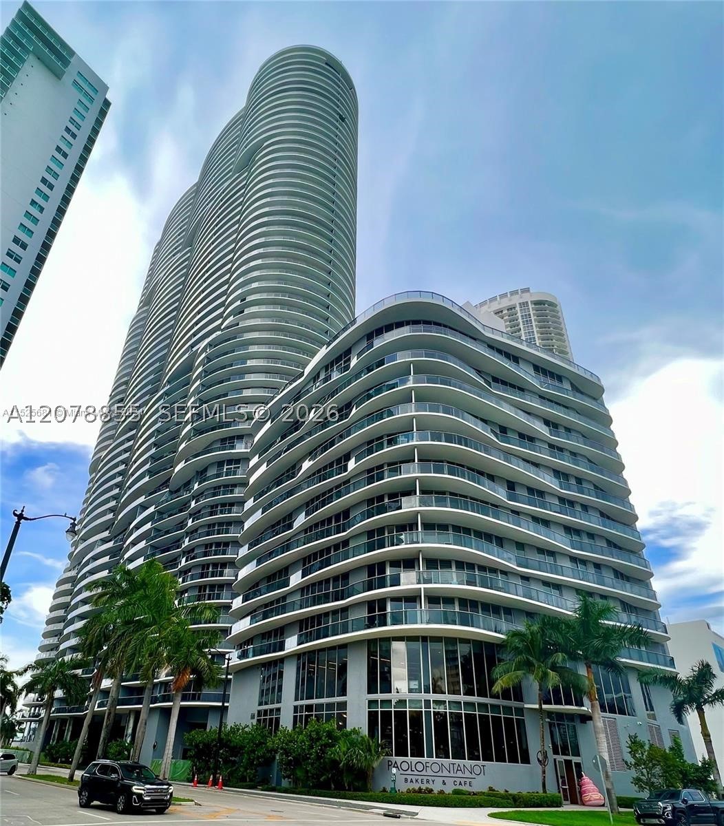 Miami photo 1