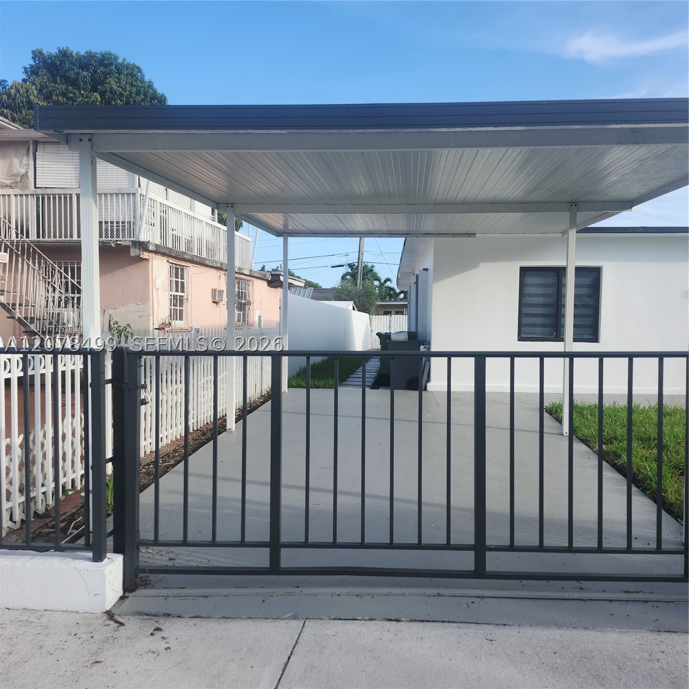 Hialeah photo 4