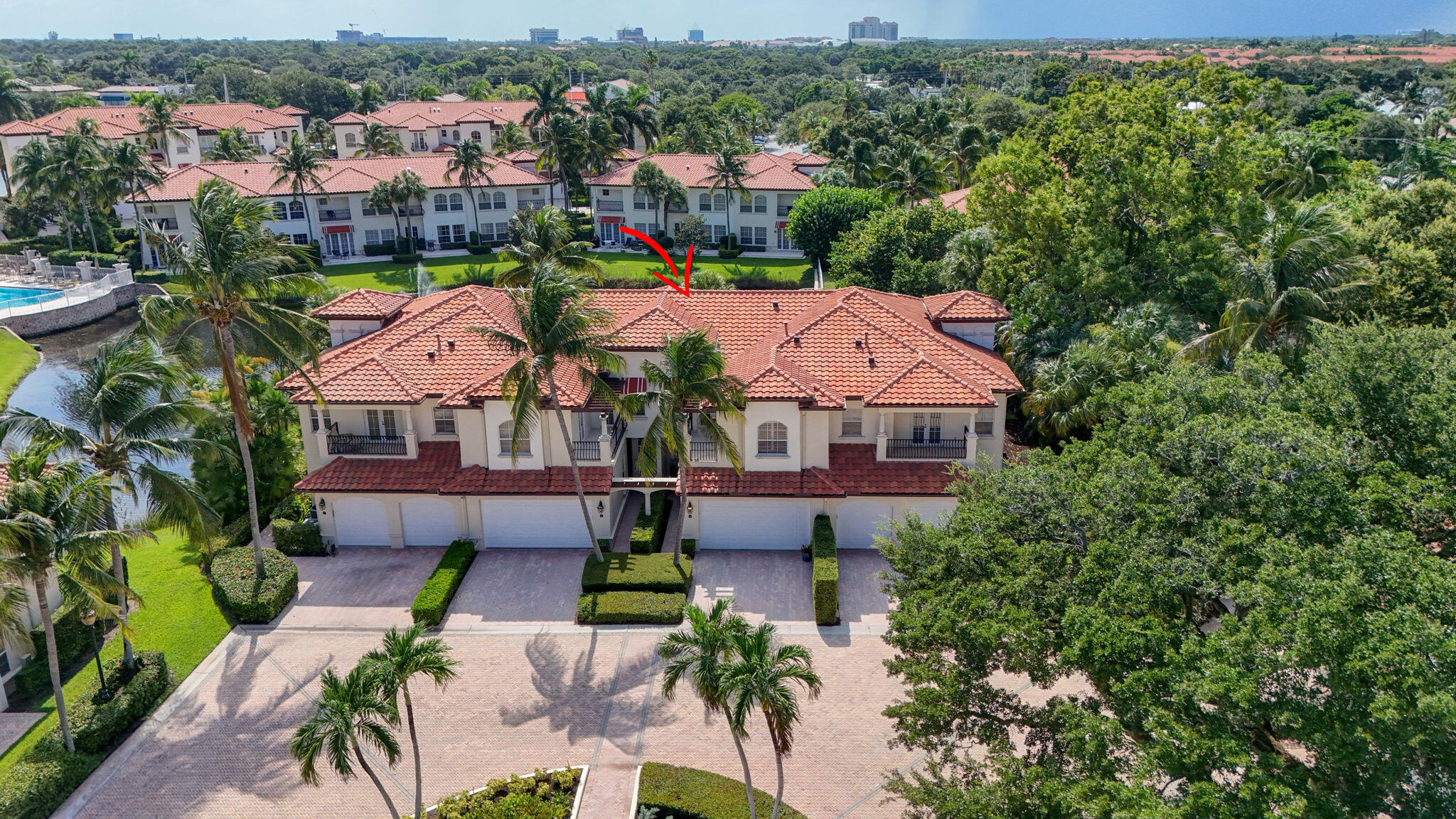 Palm Beach Gardens photo 1