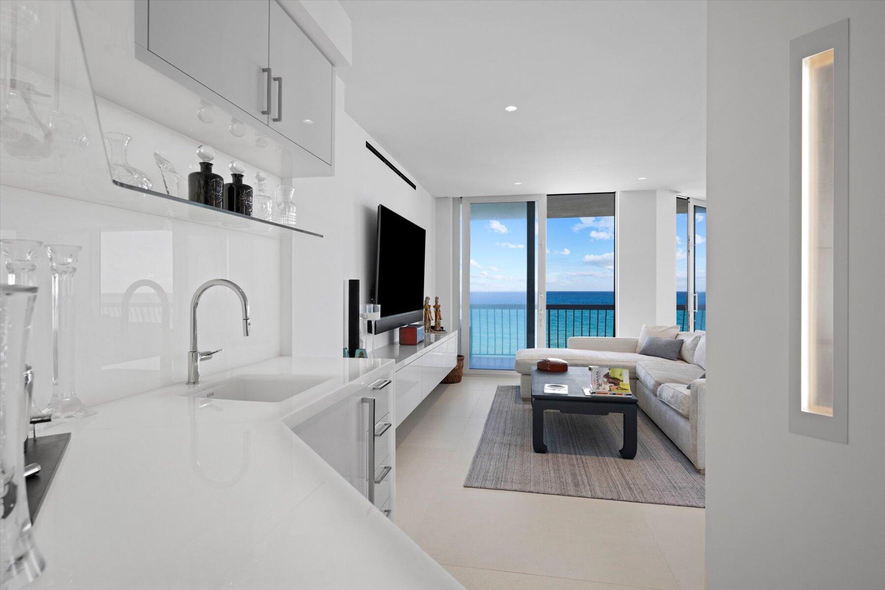 Palm Beach photo 4