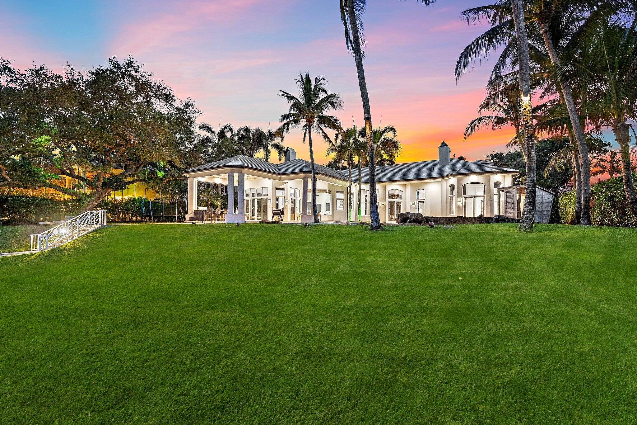 Palm Beach Gardens photo 4