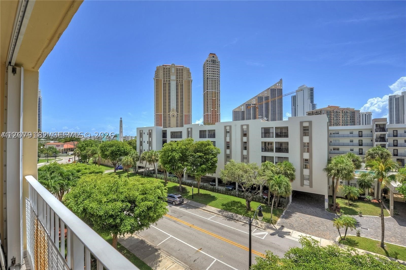 Sunny Isles Beach photo 1