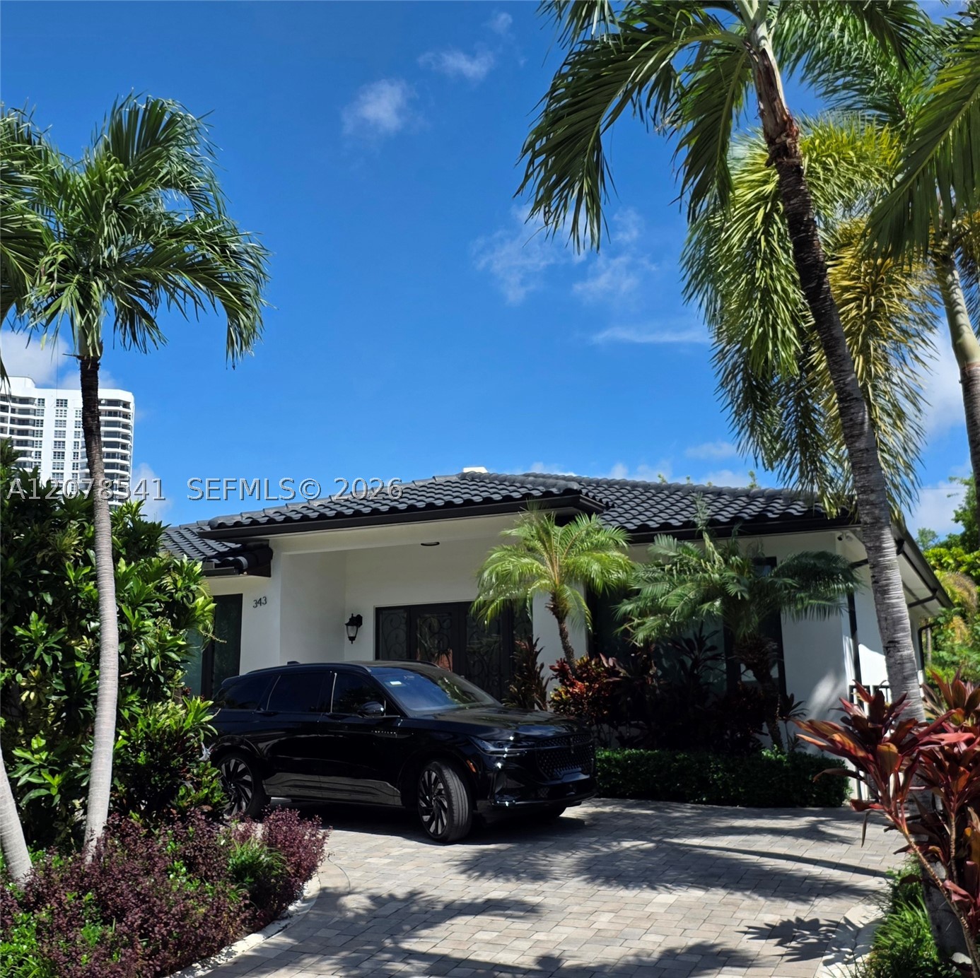 Sunny Isles Beach photo 2