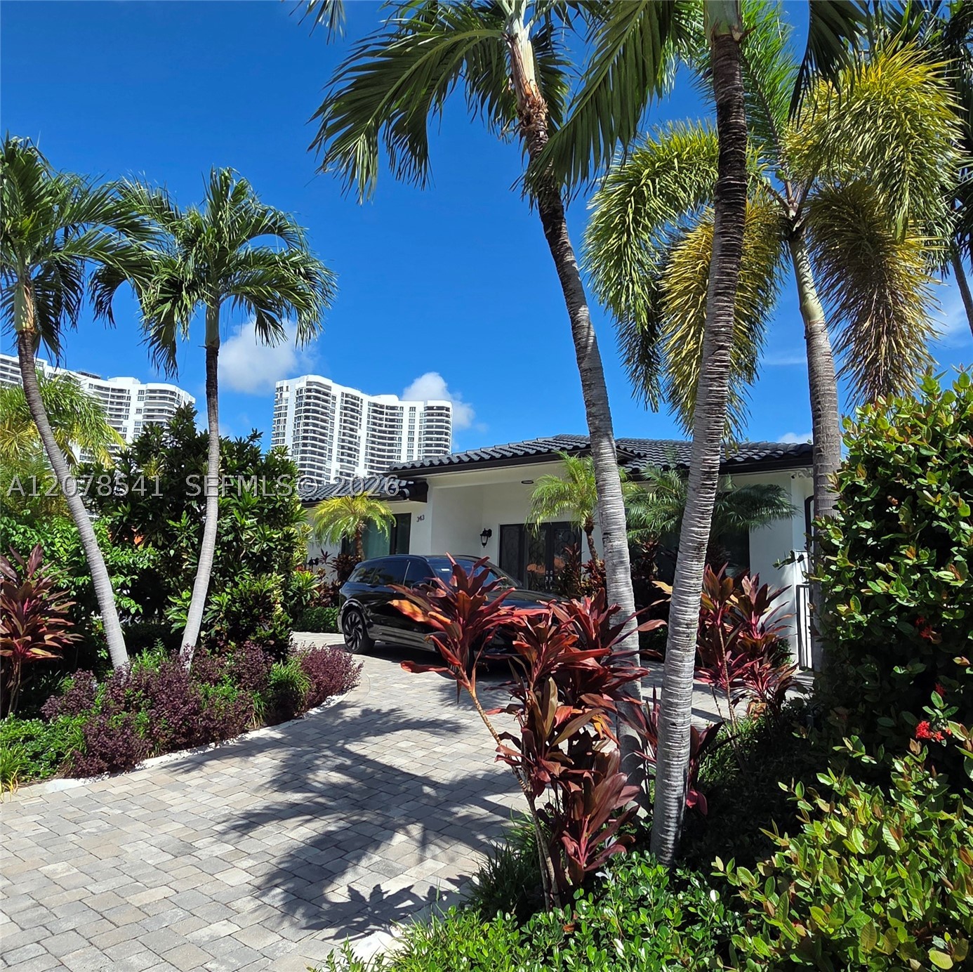 Sunny Isles Beach photo 3