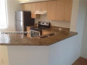 Aventura photo 3