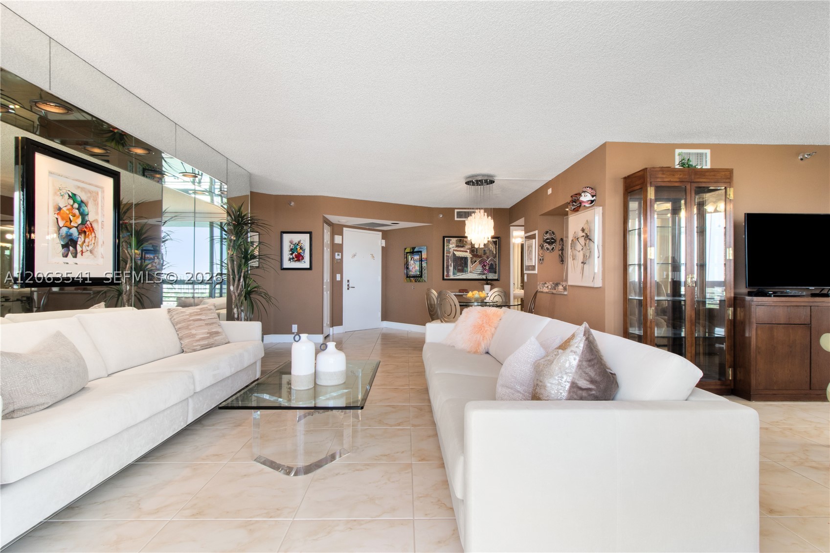 Aventura photo 4
