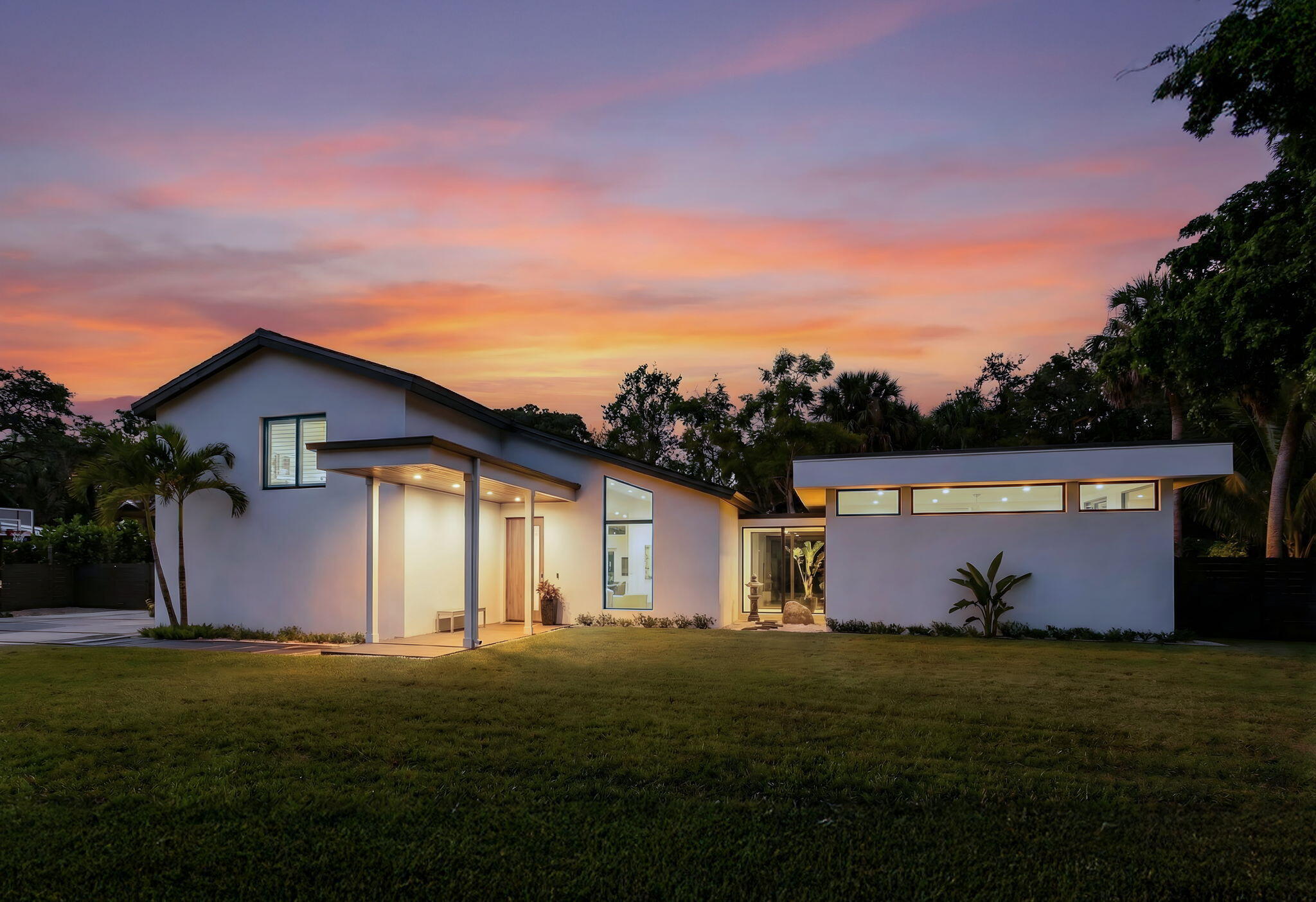 Palm Beach Gardens photo 1