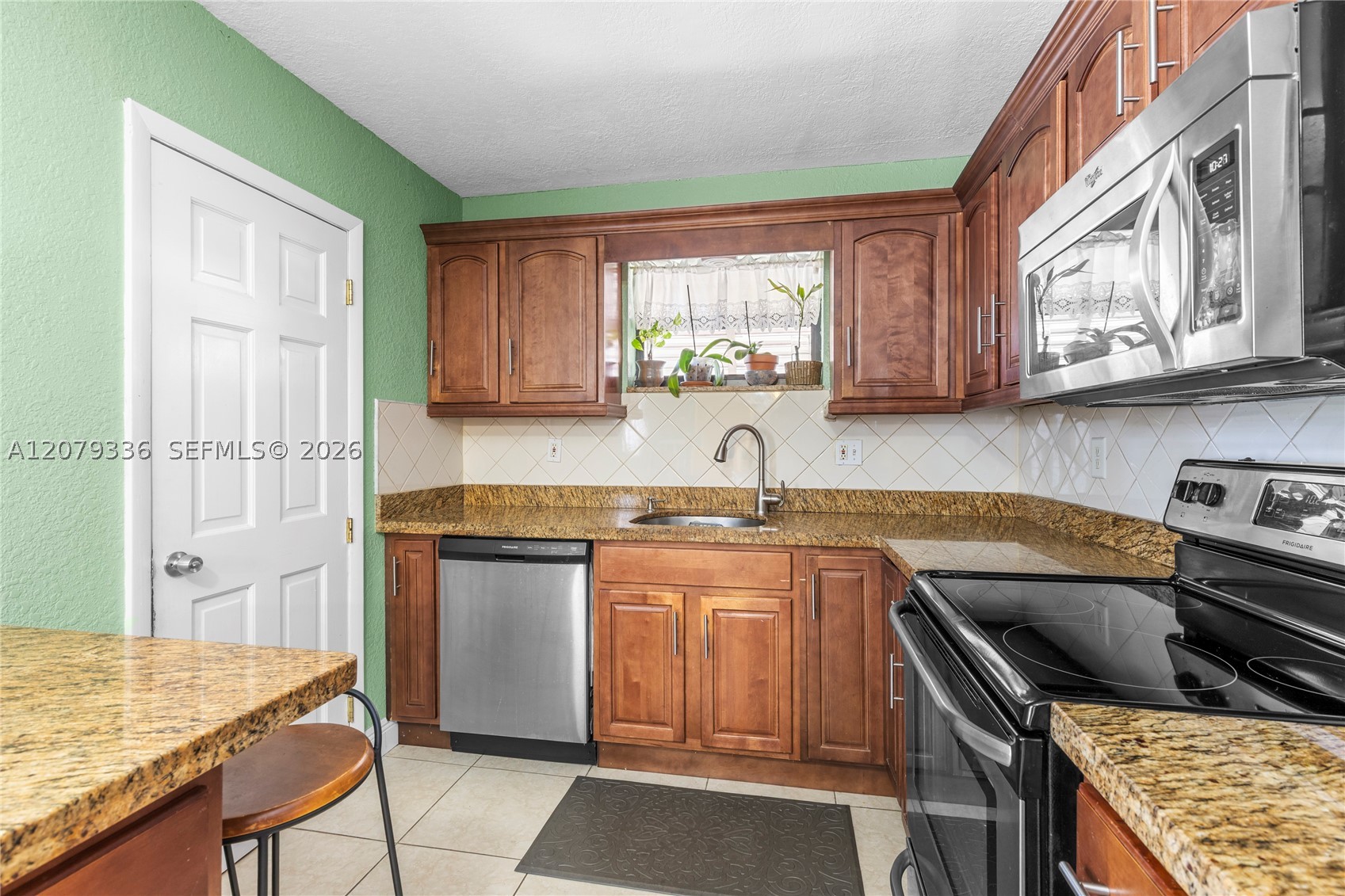Pembroke Pines photo 4