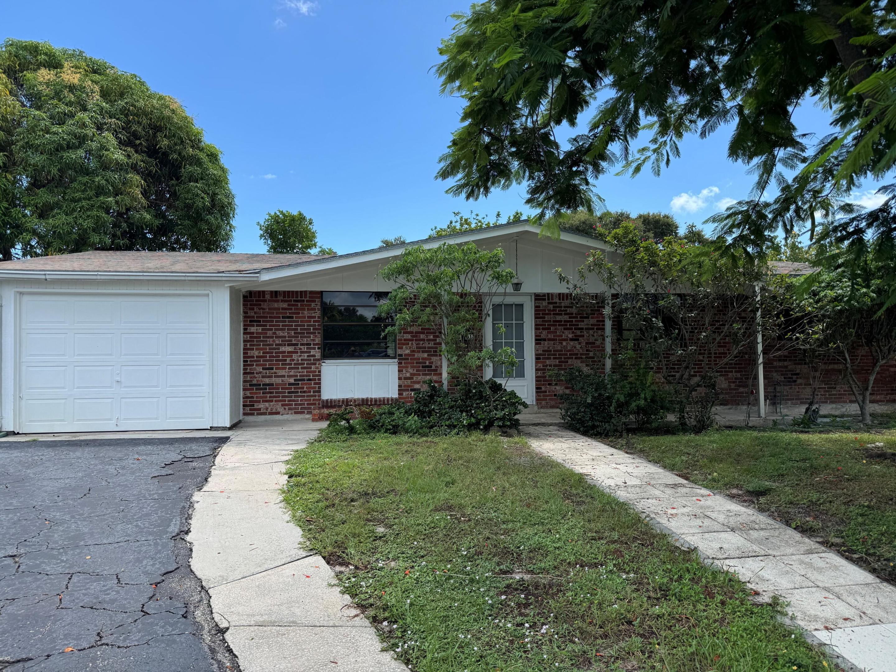 MLS listing photo 1