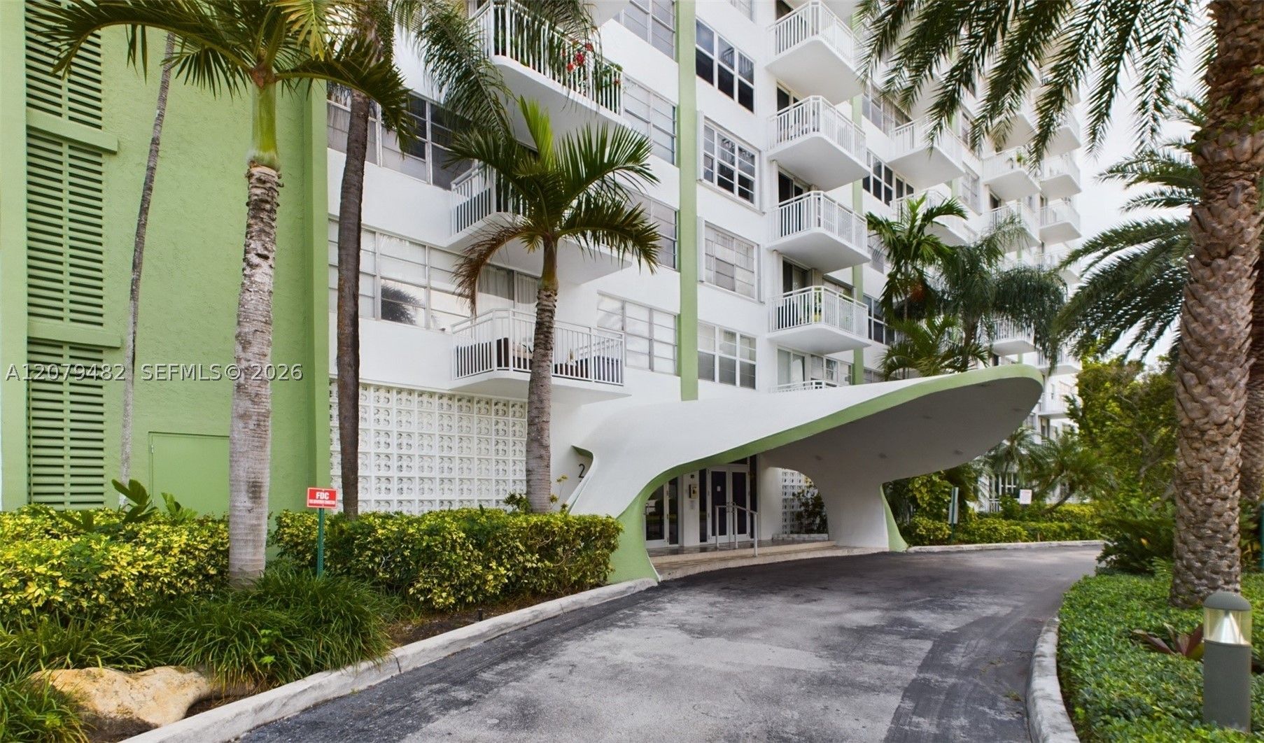 North Miami photo 3