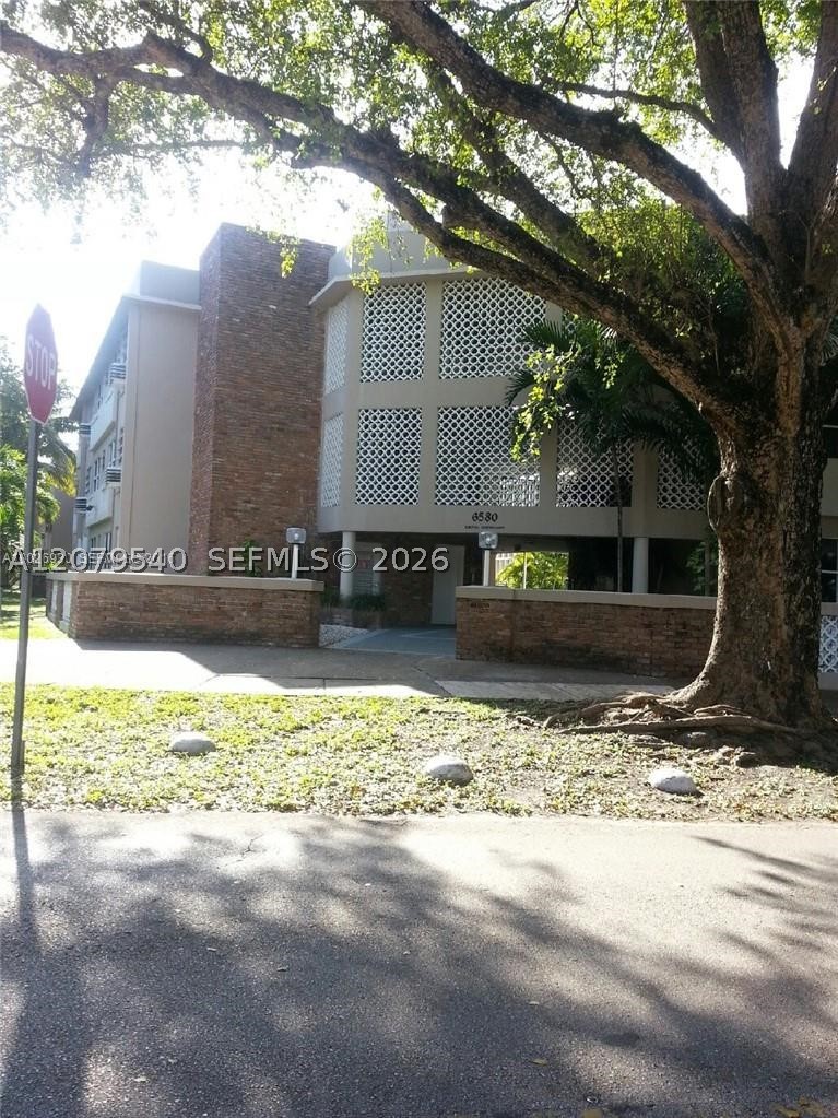 Coral Gables photo 1