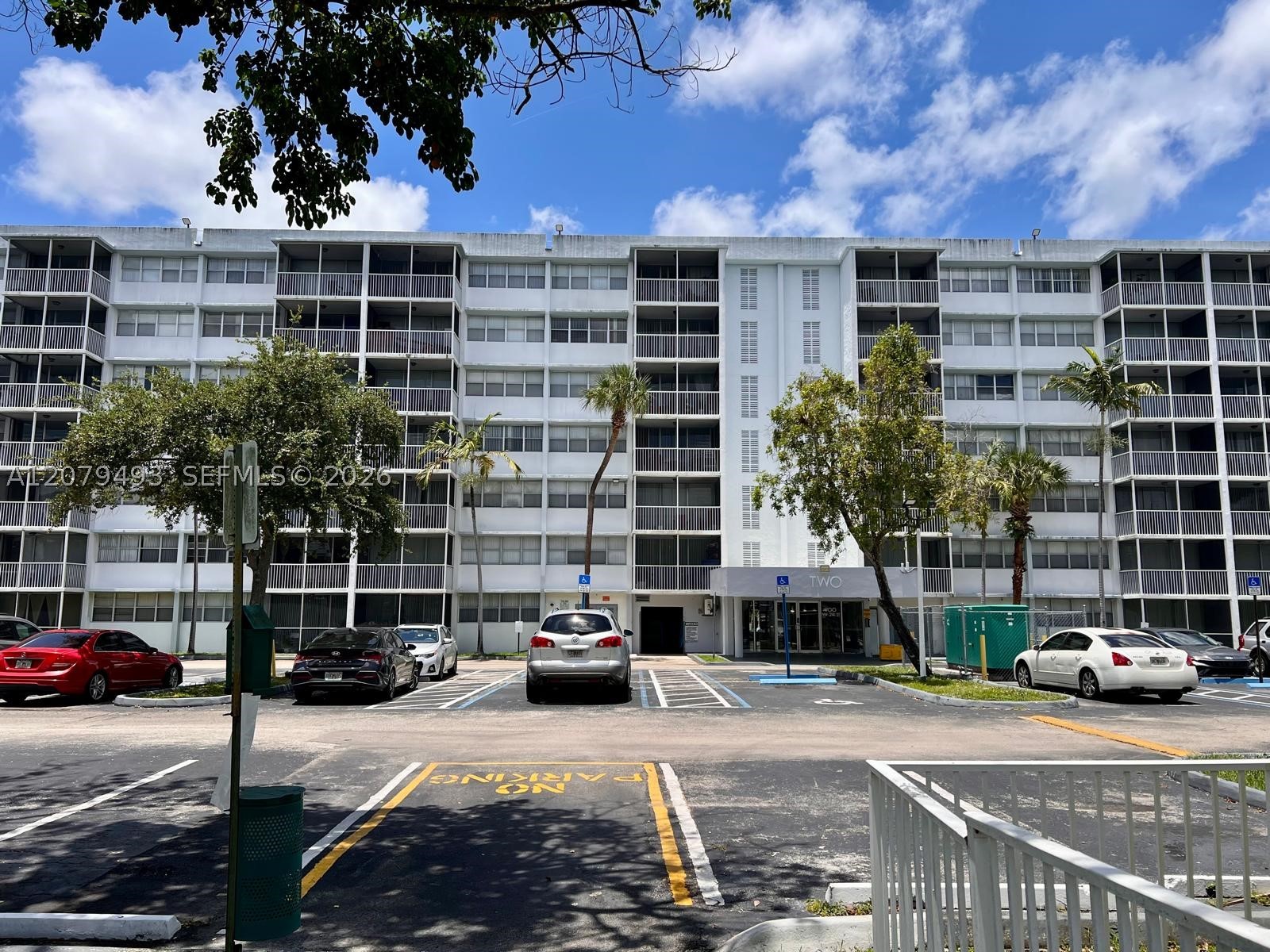 Miami Gardens photo 2