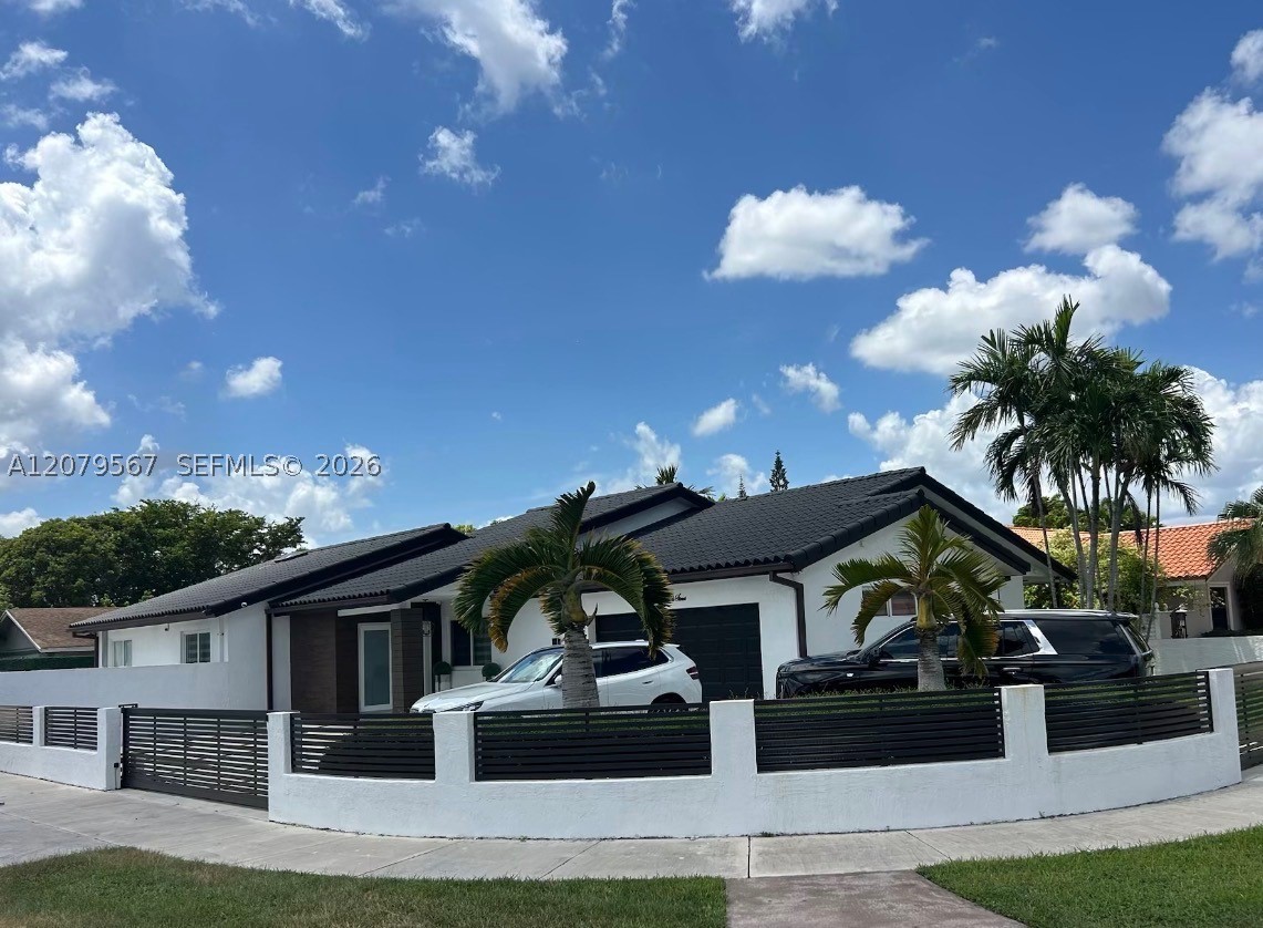 Miami photo 1