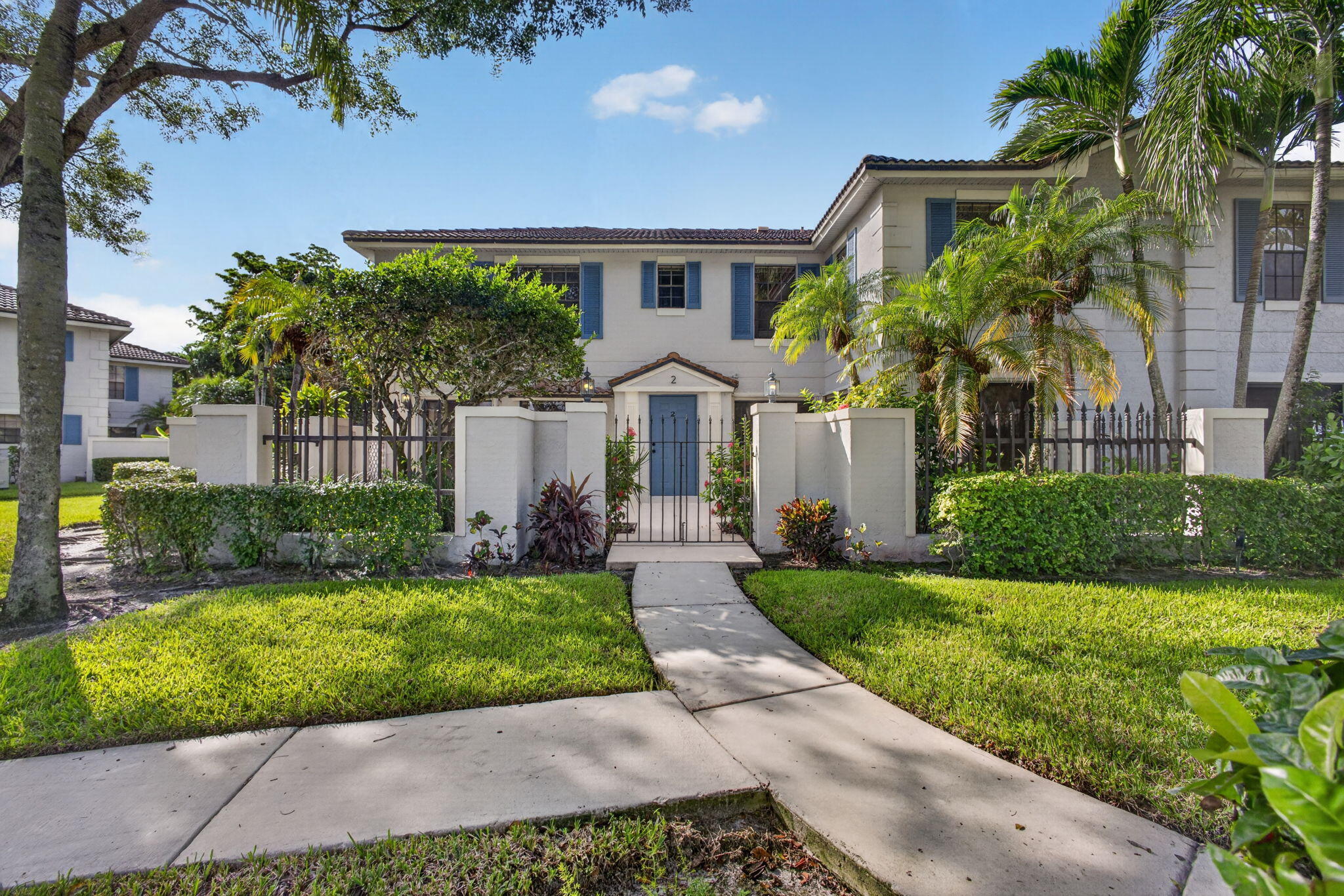 Palm Beach Gardens photo 1