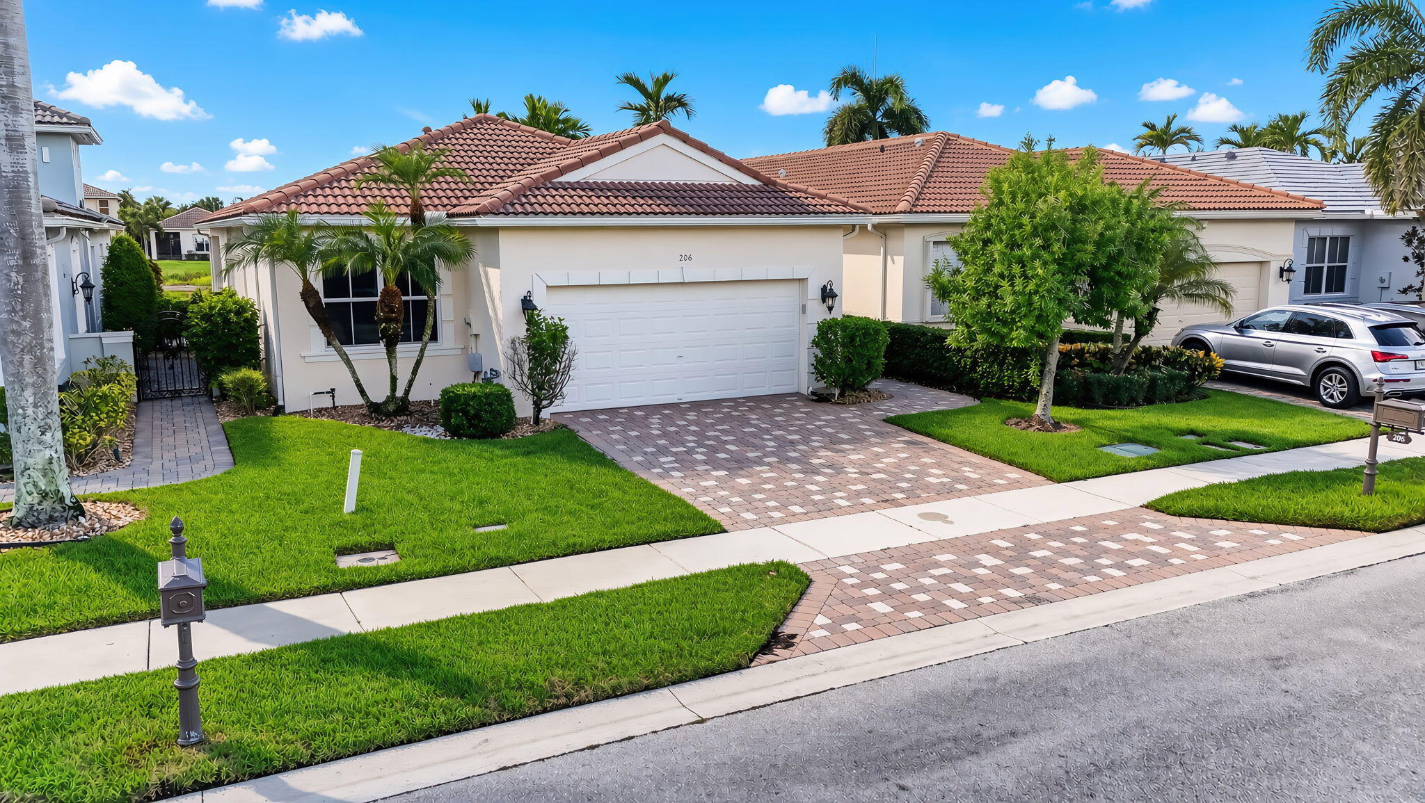 Palm Beach Gardens photo 2