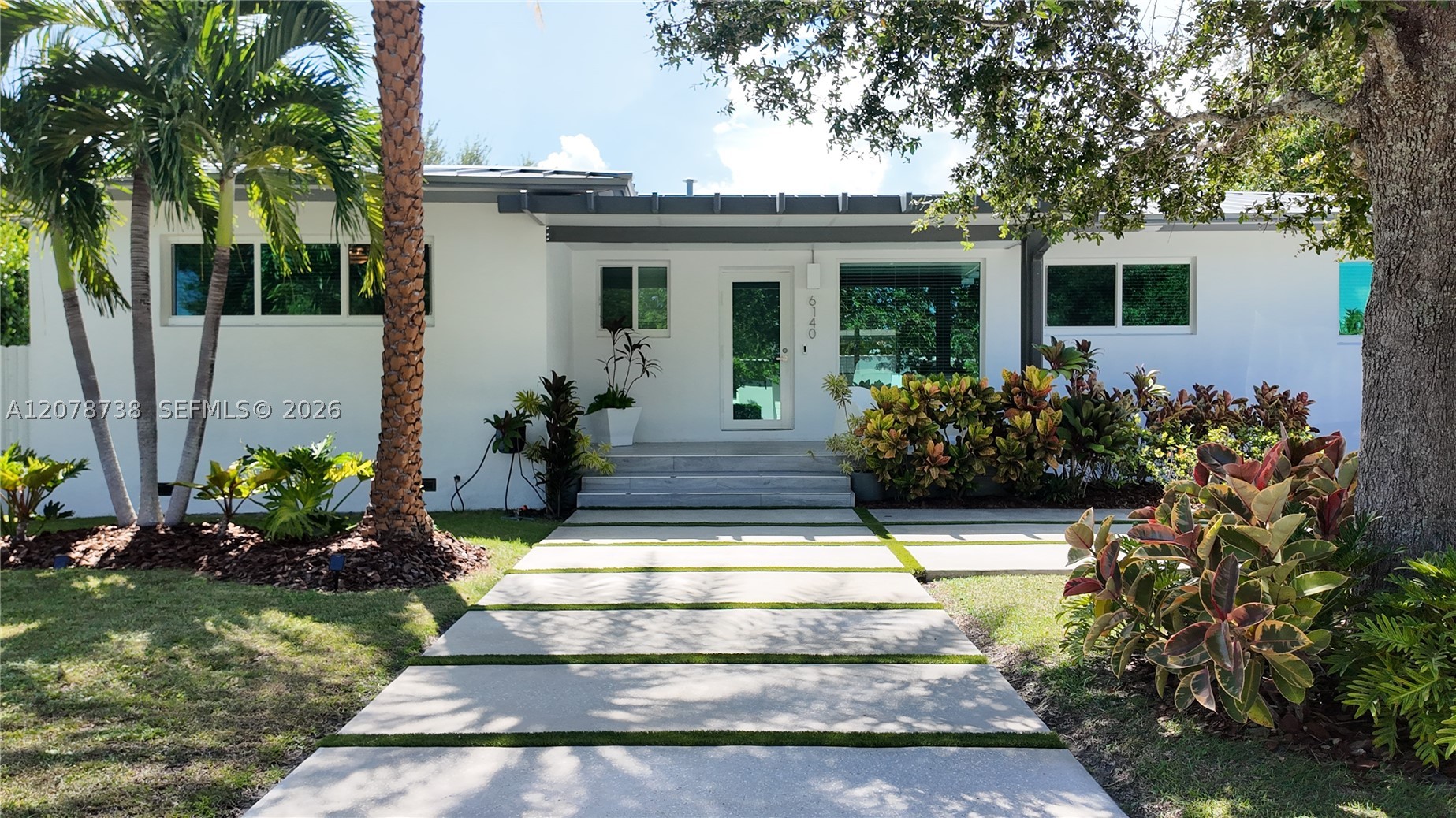 South Miami photo 2