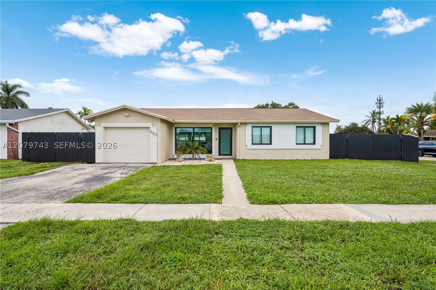 Pembroke Pines photo 1