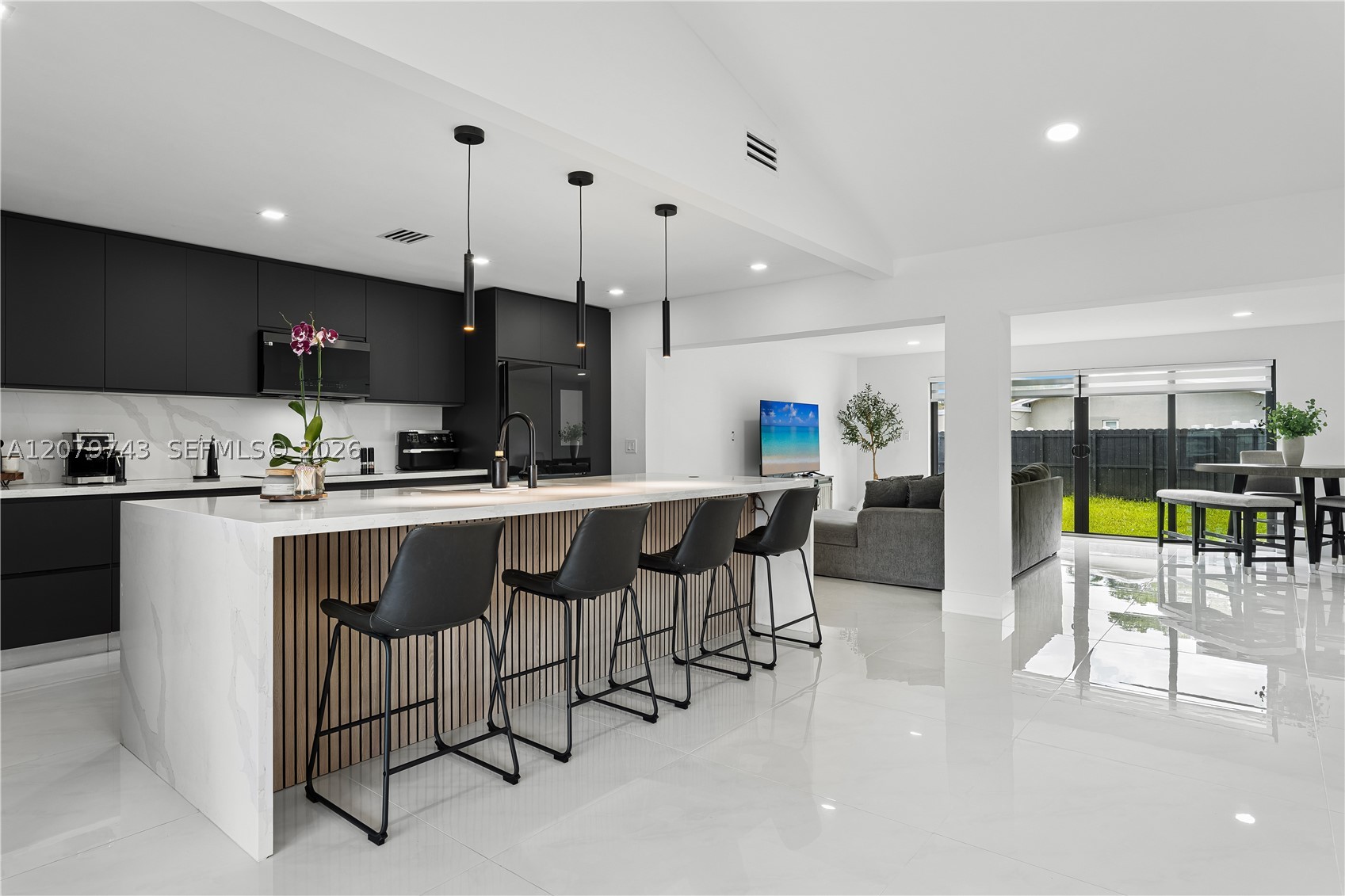 Pembroke Pines photo 5