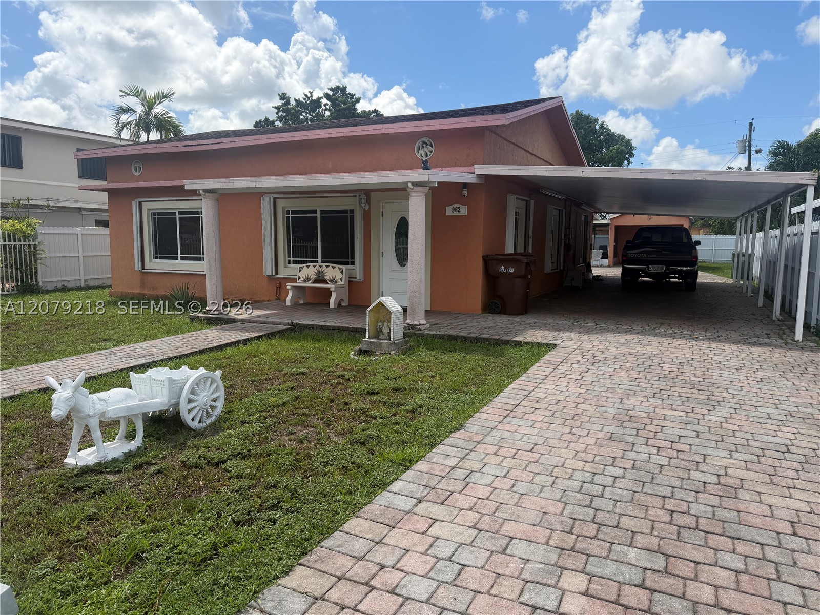 Hialeah photo 1