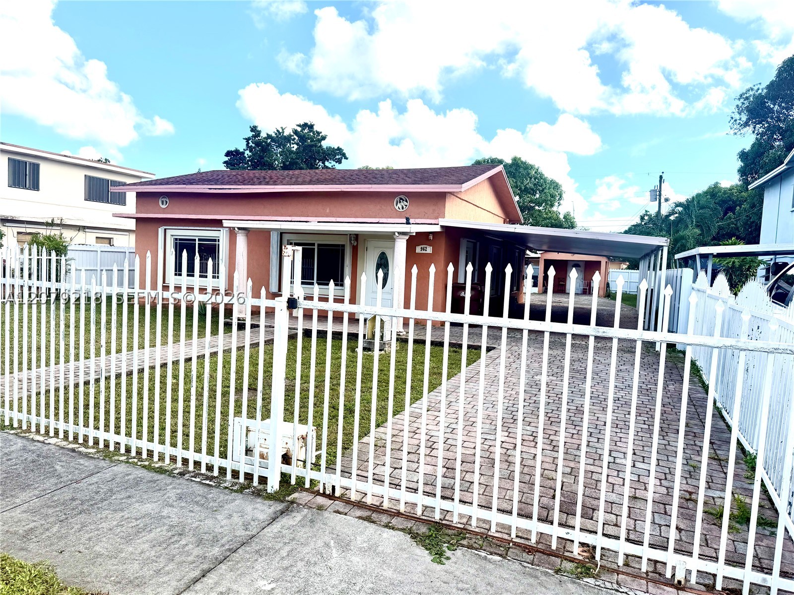 Hialeah photo 5