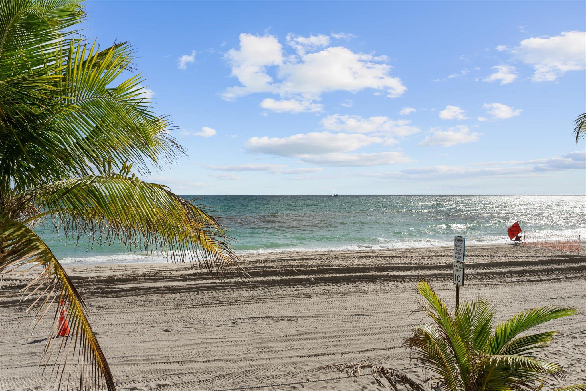 Hallandale Beach photo 2